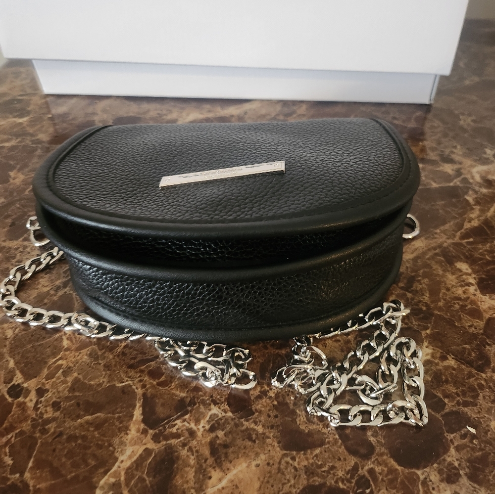 Steve Madden Textured Black 2way Crossbody/Belt Bag NWOT - Picture 8 of 12